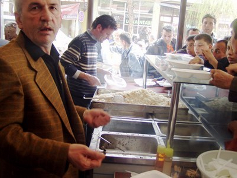 Yıldız Et Lokantası yeni Yerinin Açılışını Yaptı Geyve Haber