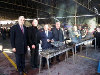 GEYVE’DE DÜZENLENEN HAMSİ FESTİVALİNDE 1 TON HAMSİ DAĞITILDI