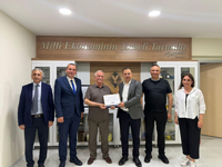 Geyve’de vergi rekortmenleri ödüllendirildi.