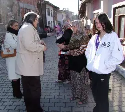 CHP Kadın kollarından Geyve ziyareti
