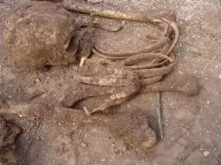 Rüya, Mezar Taşıttı