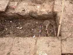 Roma Mezarına Kurtarma Kazısı Yapıldı