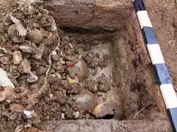 Roma Mezarına Kurtarma Kazısı Yapıldı