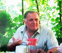 Ahmet Kanbur vefat etti