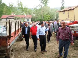 Karacaören Hayır Pilavında Milletvekili Dişli'ye yoğun ilgi