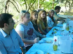 Öğretmene veda yemeği