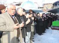 Trafik Kazasında Hayatını Kaybeden Üniversite Öğrencisi Çorum'da Defnedildi