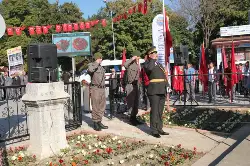 Çelenk Sunma Töreni Yapıldı