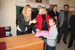 ‘Bir Kitap, Bin Gelecek Projesi’ Burhaniye Köyü’nde