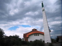 İlginç Mimarili Camii