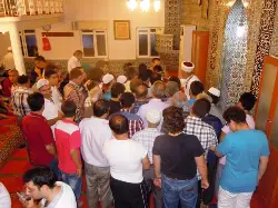 Kadir Gecesinde Camiler Doldu Taştı