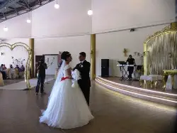 Önder Can Evlendi