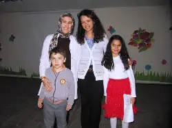 Türkçeden Başka Dil Kullanılmamalı