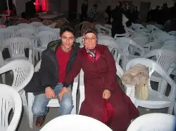 Türkçeden Başka Dil Kullanılmamalı