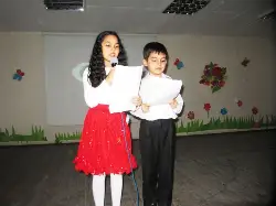Türkçeden Başka Dil Kullanılmamalı