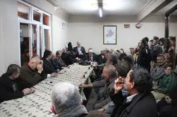Kır’dan Gövde Gösterisi