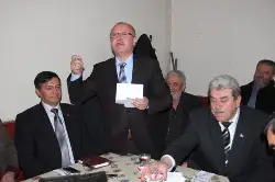 Kır’dan Gövde Gösterisi