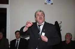 Kır’dan Gövde Gösterisi