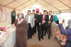 Geyve ve Alifuatpaşalılara Hizmet Derneği’nden Kermes