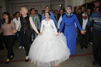 Züleyha ile Fatih Evlendi