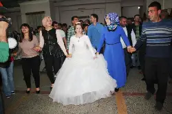 Züleyha ile Fatih Evlendi