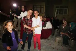 Esra ile Ercan Nişanlandı