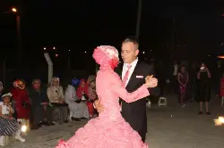 Esra ile Ercan Nişanlandı