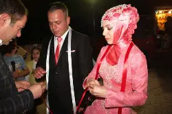 Esra ile Ercan Nişanlandı
