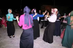 Esra ile Ercan Nişanlandı