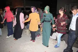 Esra ile Ercan Nişanlandı