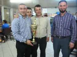 AKGIDA’da BİRİNCİLİK KUPASI