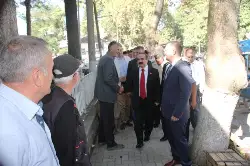Vali Coş Diyalogu Seviyor