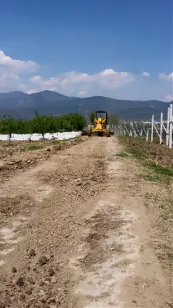 Geyve Belediyesinden Heyelan Temizliği