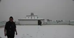 Üşümeyen Efsane Adam'dan Kar Şov!