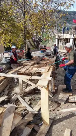 Karacaören Hacıömerlere Cami Yapılıyor