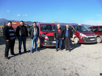 DOLMUŞÇULAR HİZMET ETMEKTEN MEMNUN