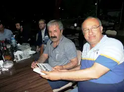 Dostlar İftarda Buluştu