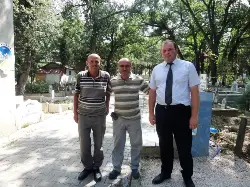 Geyve Kabristanlığında Bayram Hazırlığı