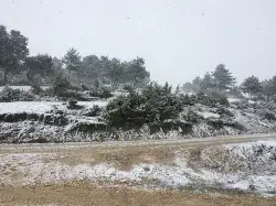 Geyve'ye Yılın İlk Karı Yağdı
