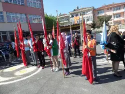 GEYVE’DE 23 NİSAN COŞKUSU