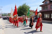 GEYVE'DE GENÇLİK YÜRÜYÜŞÜ