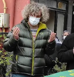 ÖĞRETMEN ERSAN ÜLGEN VEFAT ETTİ