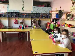 OKULLAR ŞENLENDİ.