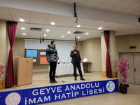 ELVAN BEY ANADOLU LİSESİ ÖĞRENCİLERİ YAZAR İLE BULUŞTU