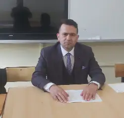 OY KULLANAN ANNEYE ÇİÇEK VERDİ