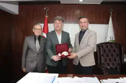 GEYVE BELEDİYESİNDE İMZALAR ATILDI