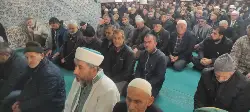 ADAPAZARI İMAM HATİP LİSESİ ÖĞRENCİLERİ GEYVE’DE CUMA NAMAZI KILDIRDI