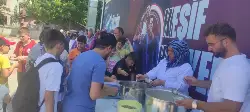 Geyve Gençlik Merkezinde Aşure Bolluğu: Müftü Faziletlerini Anlattı!