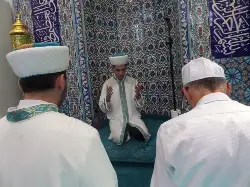 Hafız Öğrenciler Gönülleri Fethetti
