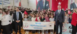 GEYVE'DE CUMHURİYET BAYRAMI COŞKUYLA KUTLANDI